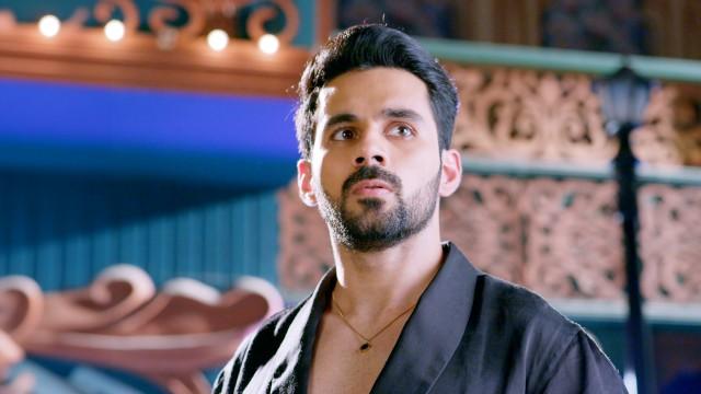 Ayaan Gets Insulted