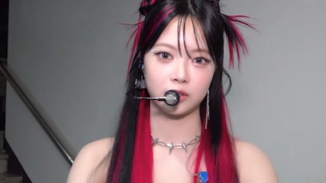 'CRAZY' MUSIC SHOW BEHIND #1