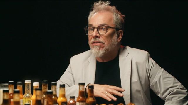 Christian Bégin découvre l’art de manger chaud