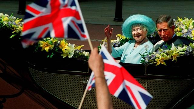 The Queen Mother: A Life in Pictures