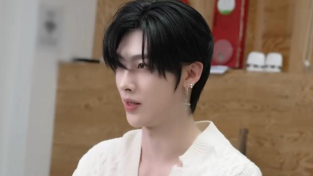 RICKY KATO-KATO Shooting Behind