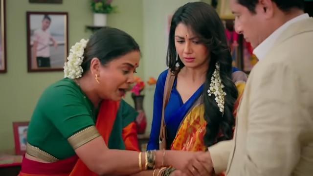 Jayesh Hands Divorce Papers 