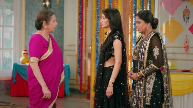 Dnyaneshwari Warns Amruta 