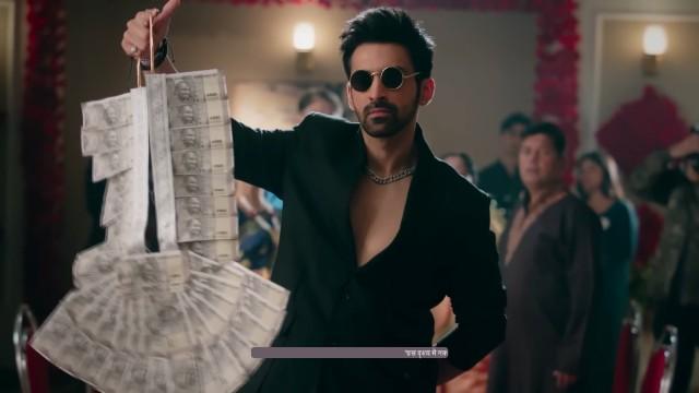 Virat Arrives at Amu's Event 