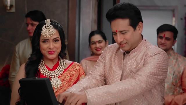 Babita Conducts Jayesh Ishika's Roka 