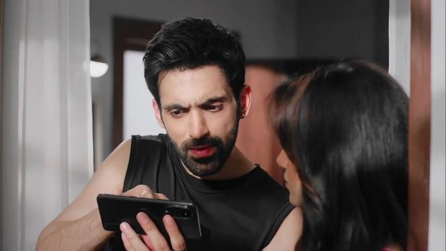 Amruta Gets Proof of Virat's Innocence 