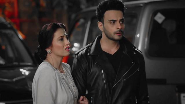 Amruta Worries About Bhavani 