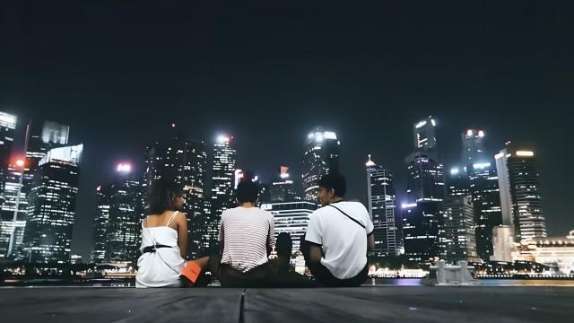 SINGAPOUR ENTRE POTES ET C'ÉTAIT TOP