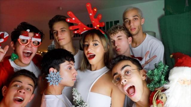ON FÊTE NOËL EN AOÛT feat. LE SQUAD