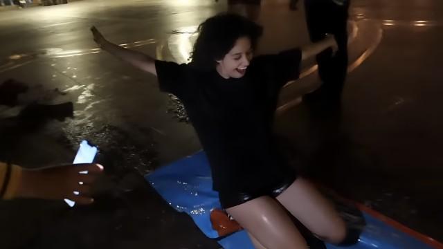 ON FAIT DU VENTRIGLISSE DANS LES RUES DE TOULOUSE ( c'est nimp )