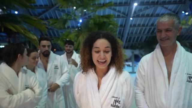 on a passé la nuit dans un parc aquatique