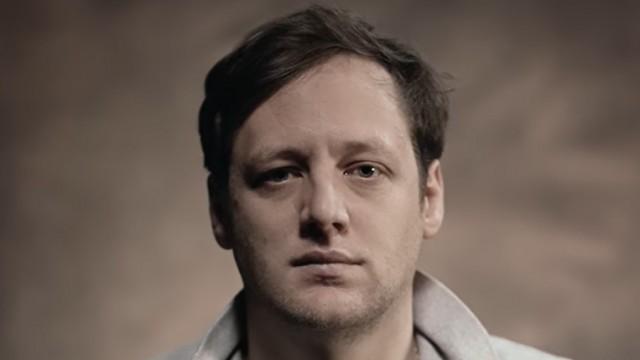  BIPOLAIRE : IL SE PREND POUR JÉSUS ET SE FAIT INTERNER EN HÔPITAL PSYCHIATRIQUE (LEGEND STORY) 