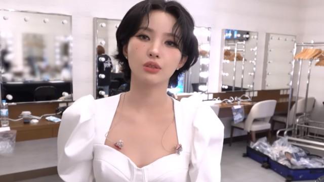 BEHIND THE SCENES EP.09