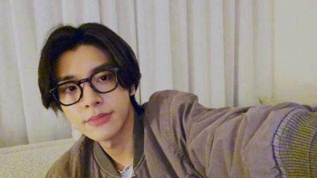 Hi (ENG)