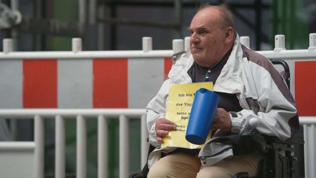Alt und obdachlos