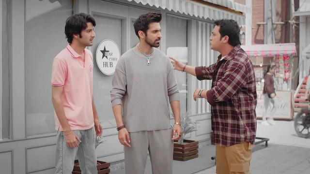 Virat is Unaware of Babita's Plan