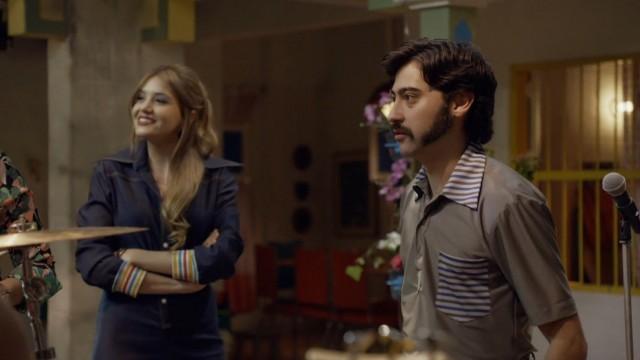La carrera de Los Latinos está en riesgo por las ideas de Camilo