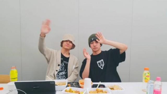 Spoilers with a mukbang