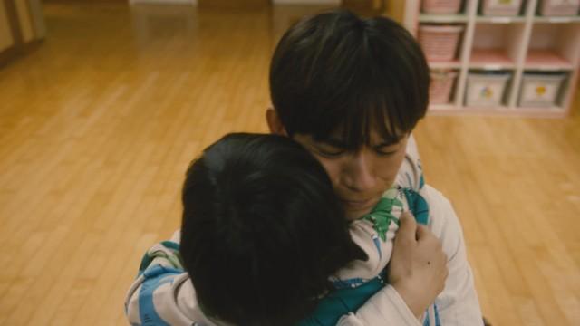 毎日記憶がリセットされる父親と子供たちの日々