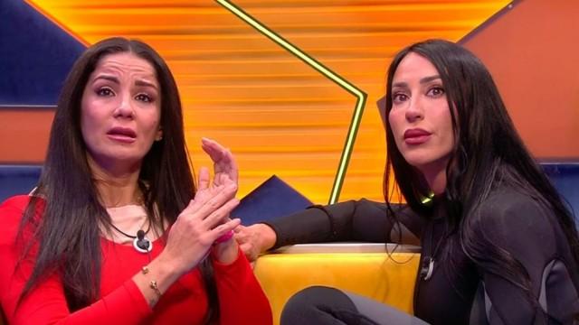 Debate 1: Las primeras nominaciones, el infiltrado y los regalos de Reyes