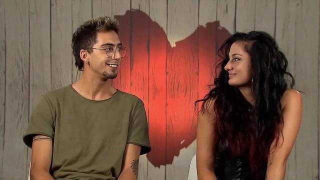 2039 - Una pareja impulsiva