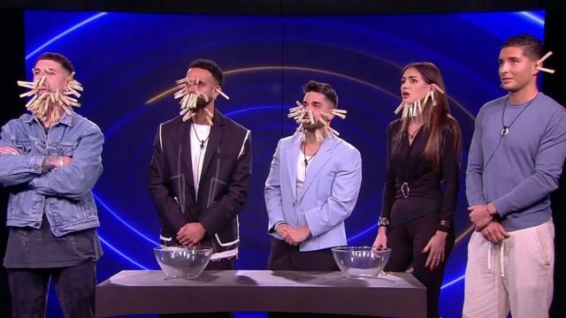Debate 3: Una 'salvación a la japonesa' saca a nominado de la lista