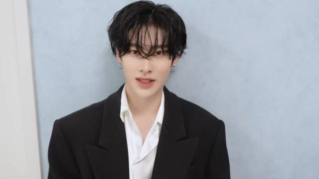 'Doctor! Doctor!' MV Behind