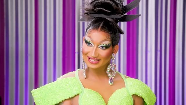 Monét X Change & Angeria Light Up The Silver Screen! (S17E11)