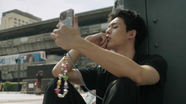 charging GEL [Side Story] EP.2 | เพลงที่ฟังมากสุด ประจำปี จะเป็นเพลงเด็กมีปัญหามั้ยนะ