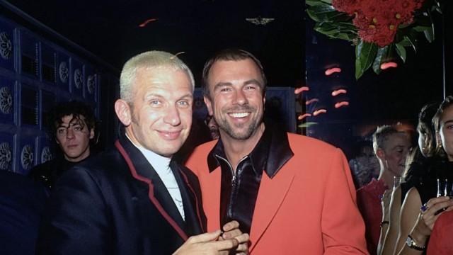 Thierry Mugler: Diseñador de moda y showman