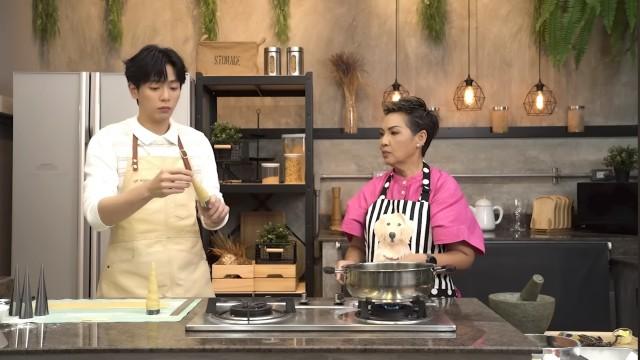 EP.1 | ทำอาหารไทยโบราณกับ “แม่ป้อม”