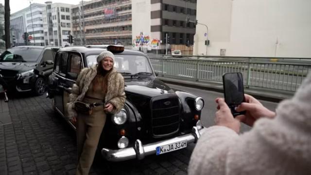 Christine Neubauer in unserem Promi-Taxi