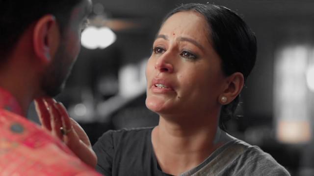 Roop's Ultimatum to Armaan