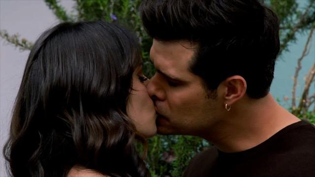 Final Alternativo: Valeria elige a Arturo