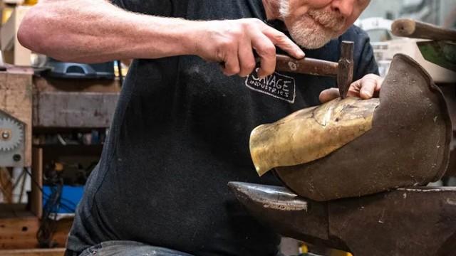 Life-Size Infinity Gauntlet Build! (Part 2)