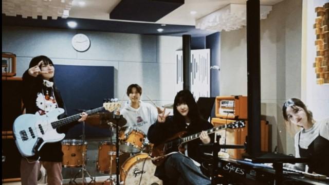 AKMU Suhyun Extraordinary Moves