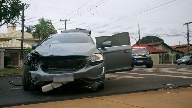 Carro em Fuga