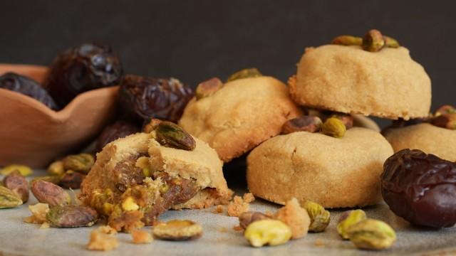 History's Oldest Dessert - 4,000 Year Old Mersu