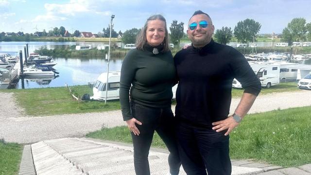 Unser Wohnwagen wird waagerecht!