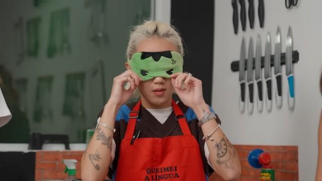 Ela Colocou Fogo Na Cozinha