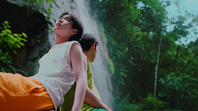 Dreamlike Stroll in the Garden