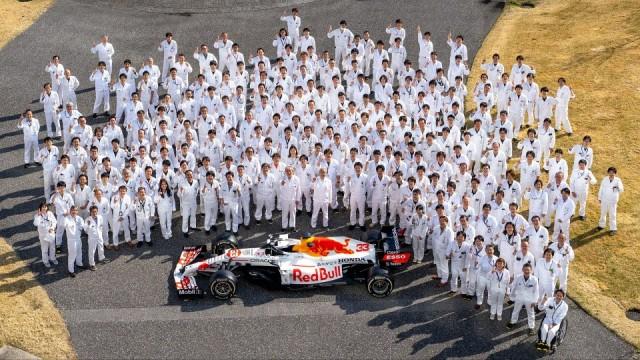 走れ 挑戦の魂〜F1 30年ぶりの世界一〜
