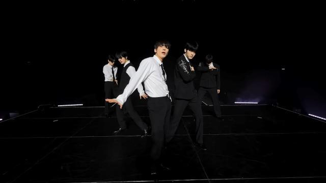 'Resist (Not Gonna Run Away)' Performance Video (raw ver.)