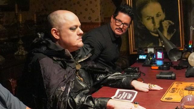 The Houdini Seance