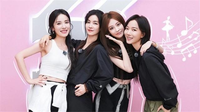 第5期下：赛前秀抢位赛rap比拼