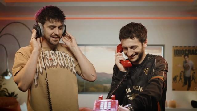  ON REND FOU DES INCONNUS AU TELEPHONE ! (Avec Maxime Biaggi)