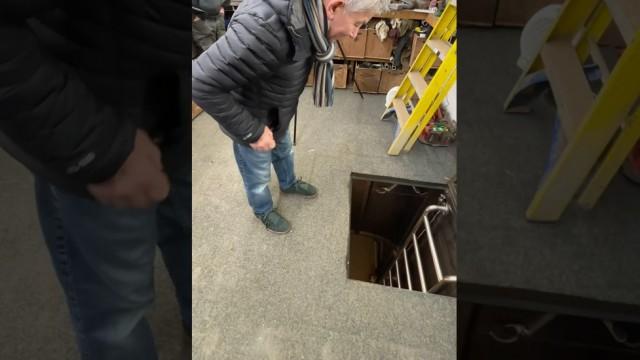 Neighbours reaction #secretgarage