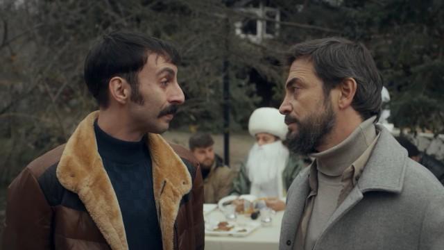 Şöyle Görkemli Bir Cenaze