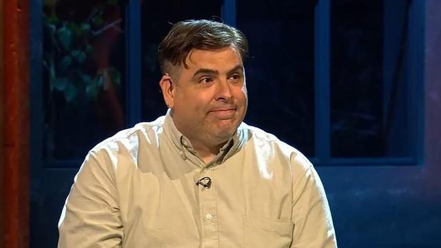 A Burger Burglar and a Supermarket Sweeper