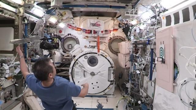 「宇宙ピタゴラ装置 完成編」